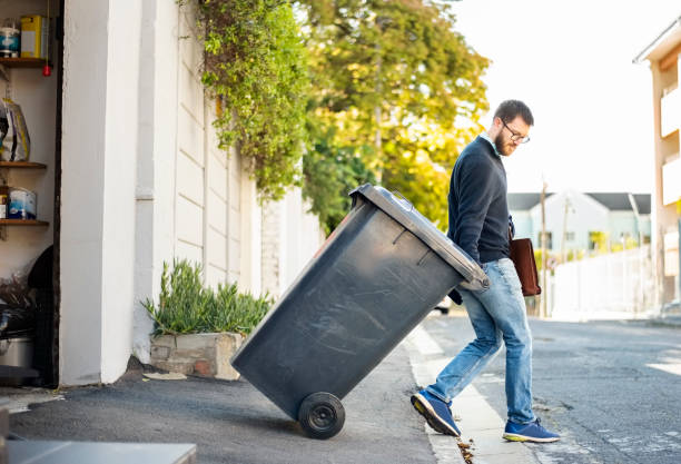 Best Yard Cleanup Services  in Hollister, MO