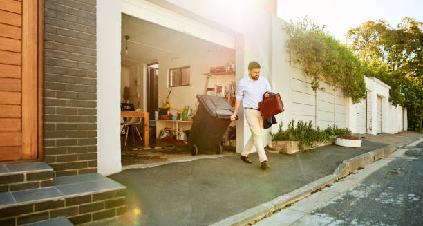 Best Garage Cleanout Services  in Hollister, MO